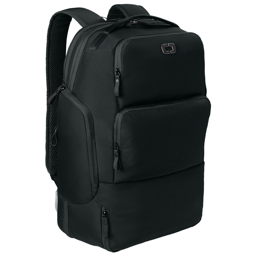 OGIO Blacktop Ultimate Travel Pack