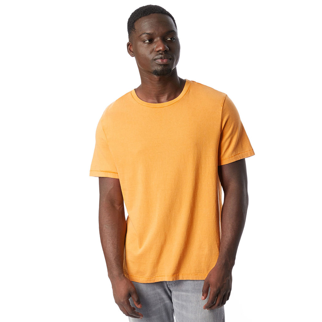 Alternative Apparel Men's Stay Gold Outsider T-Shirt